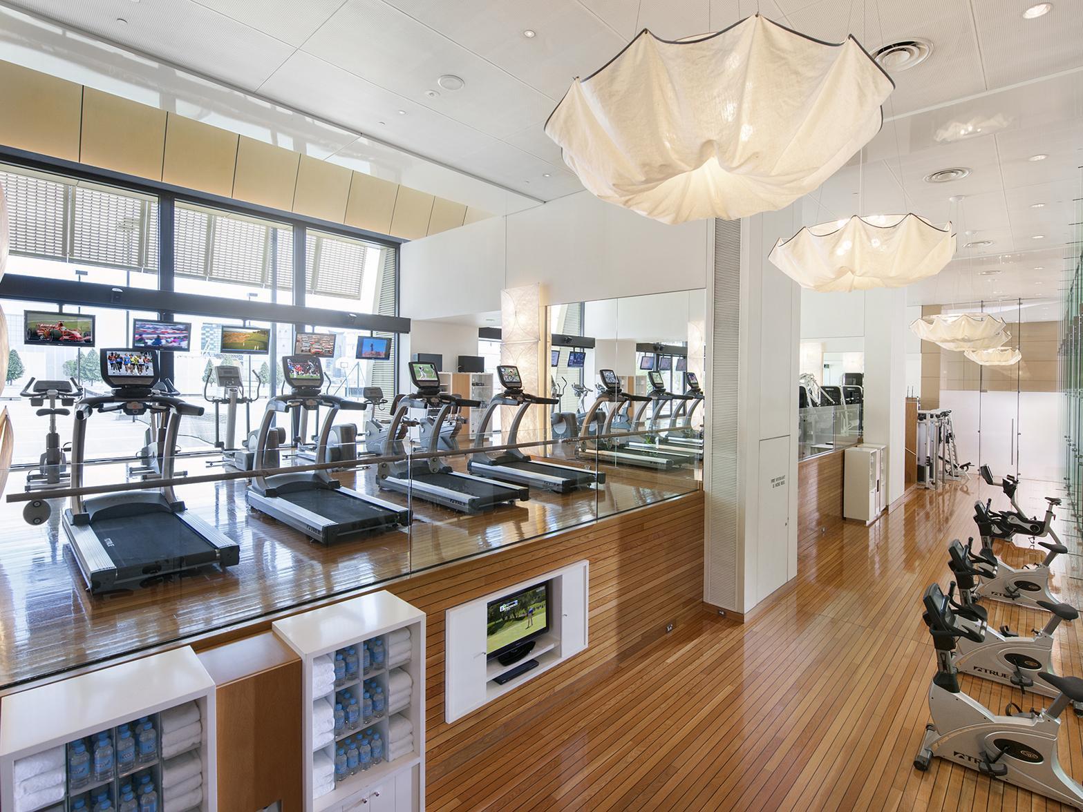Crown Towers Melbourne Hotel Exterior photo The gym at the Four Seasons Hotel, Hong Kong